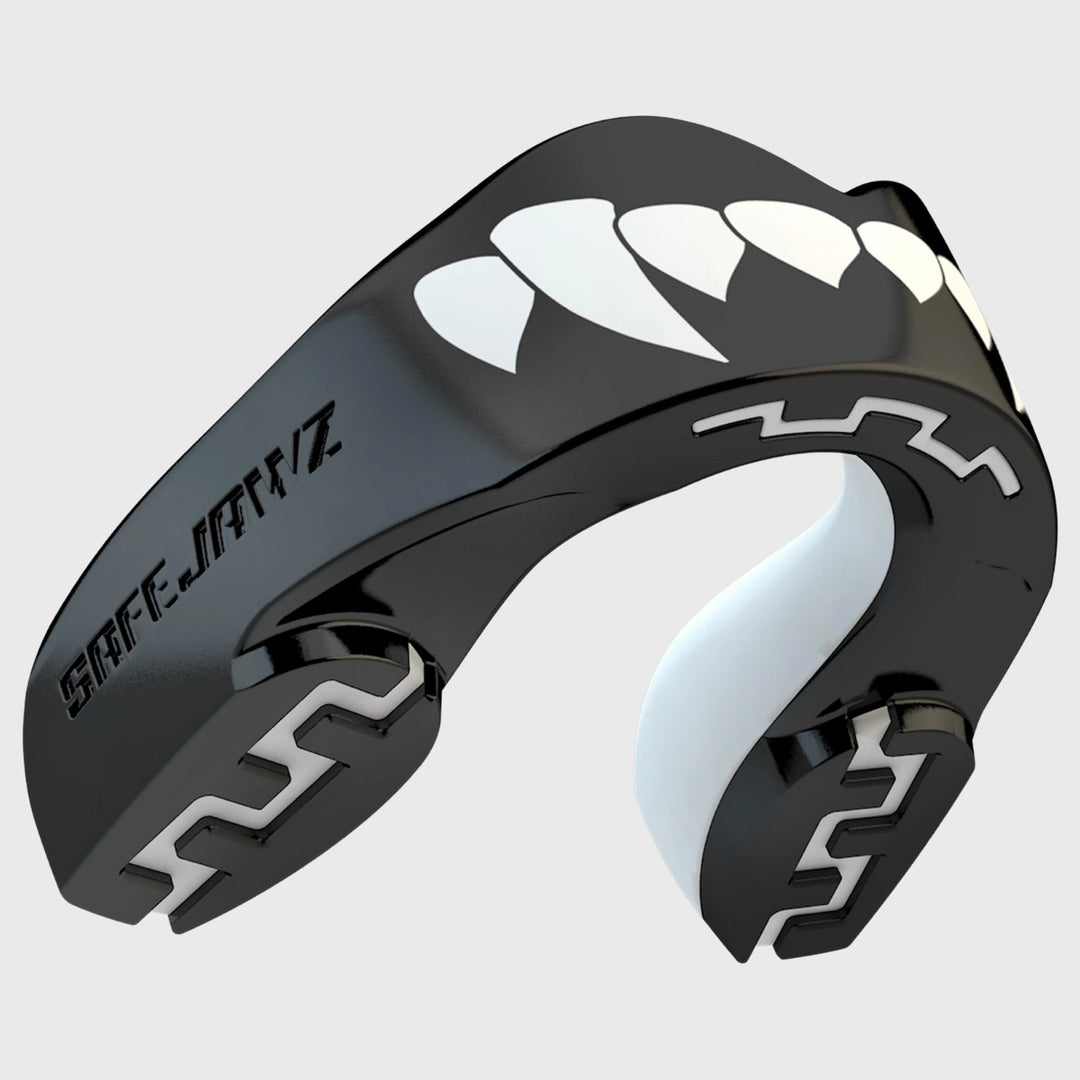 Safejawz Fangz Black Mouthguard - Rugbystuff.com