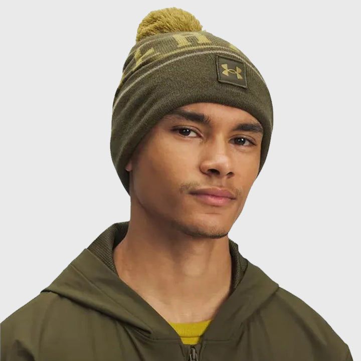 Under Armour Halftime Pom Beanie Expedition Green - Rugbystuff.com